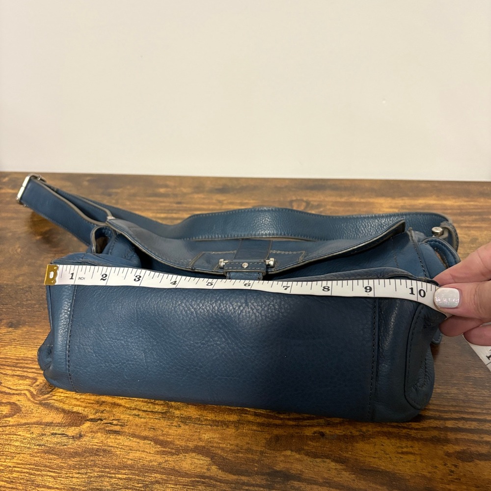 Liz Claiborne Slouchy Shoulder Bag Blue Soft Pebbled Leather Vintage Y2K - Picture 15 of 16